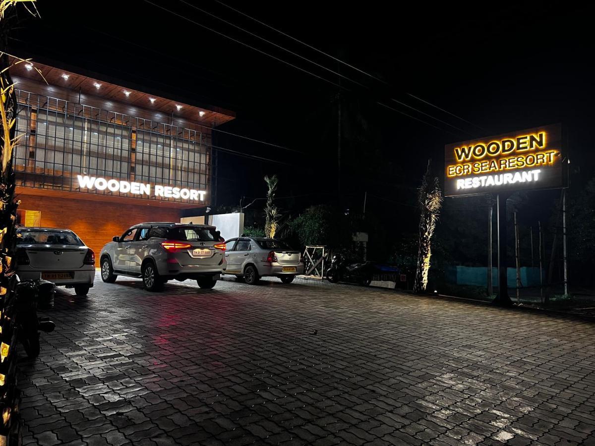 Wooden Ecr Sea Resort Пондичерри Экстерьер фото